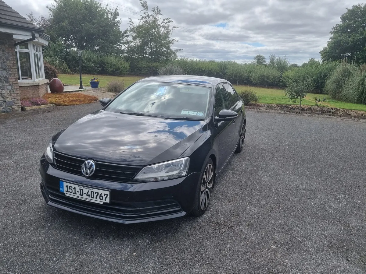 Volkswagen Jetta 2015 - Image 5