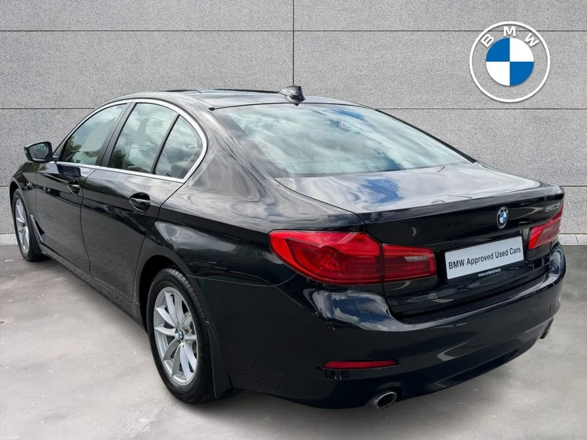 BMW 5-Series 520d SE Auto - Image 2