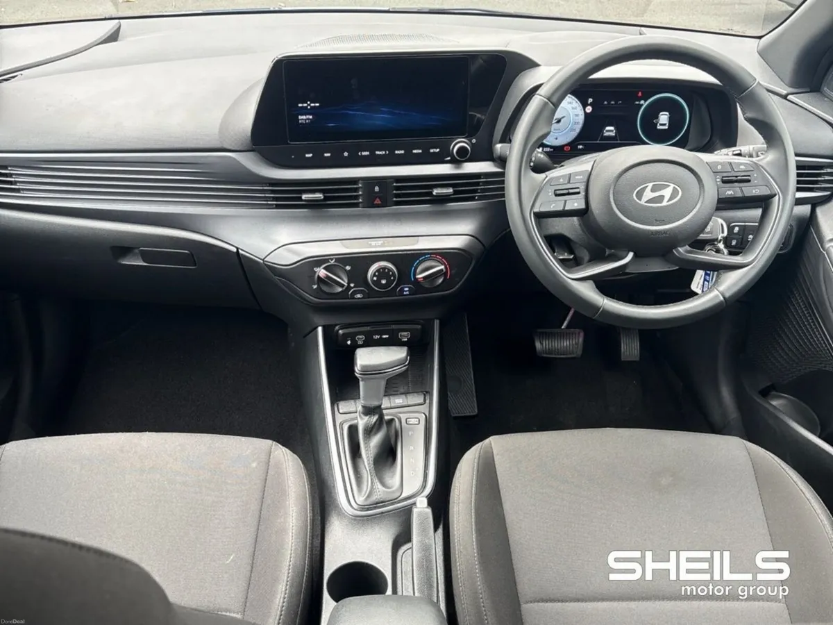 Hyundai i20 Deluxe Plus Auto - Image 3
