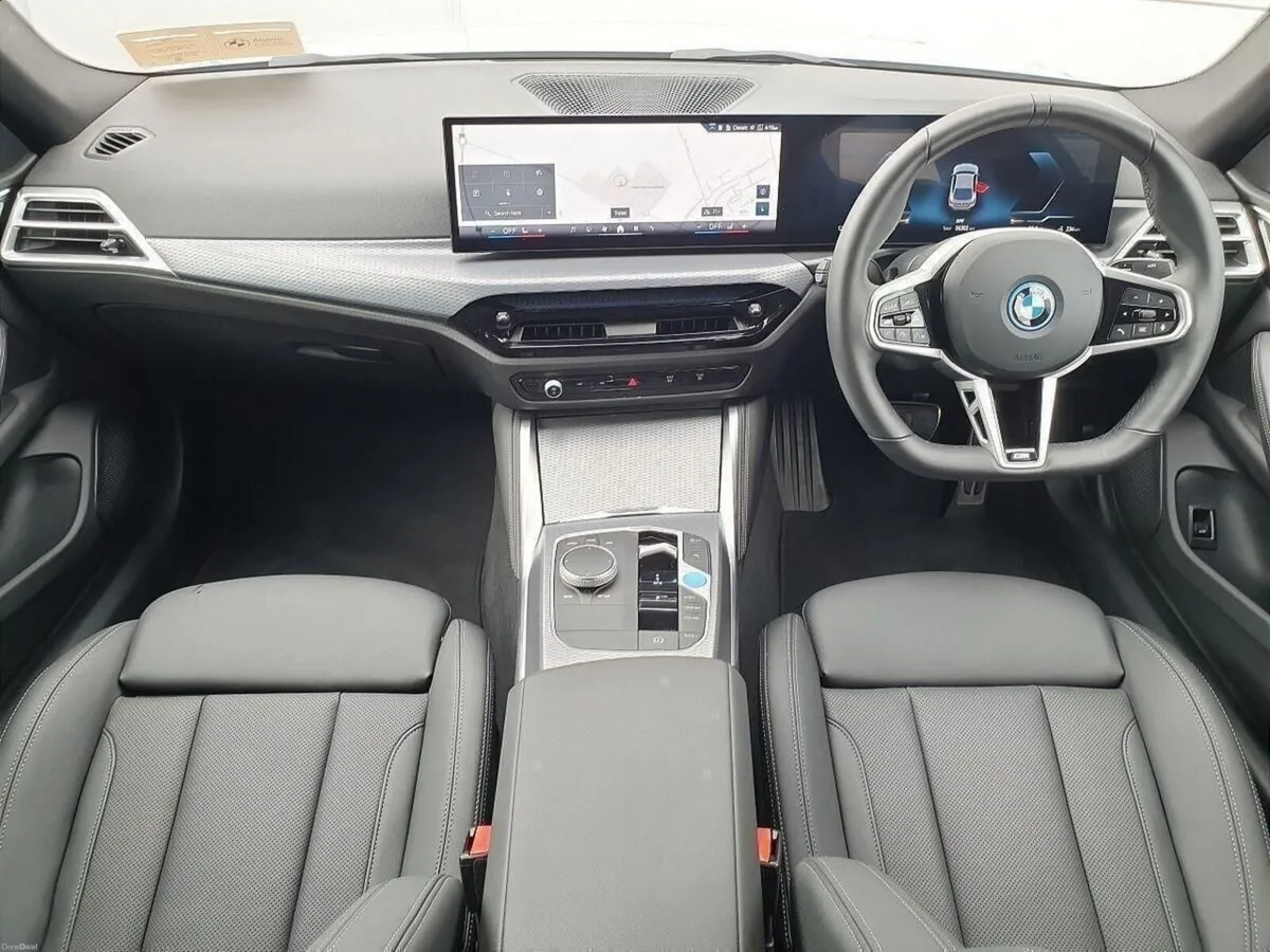 BMW i4 eDrive35 M Sport - Image 4
