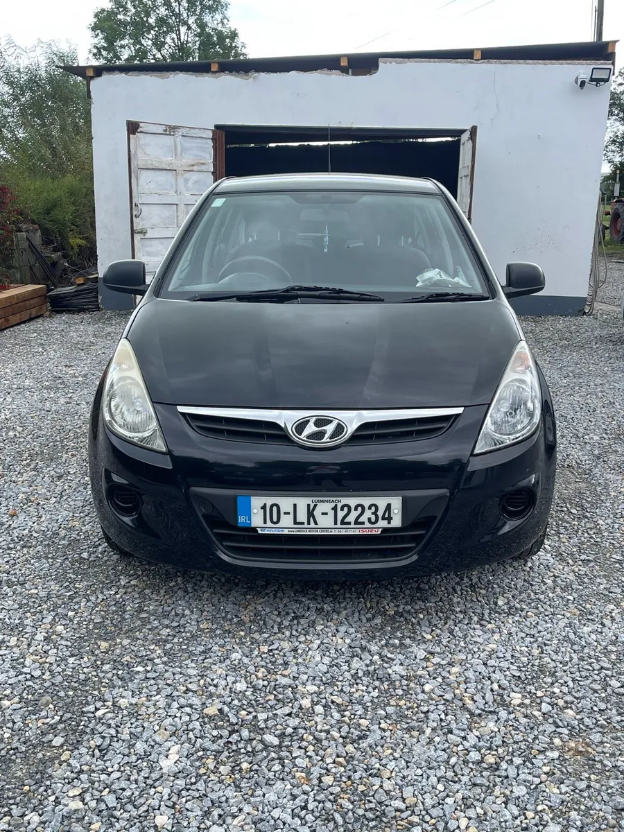 Hyundai i20 - Image 2