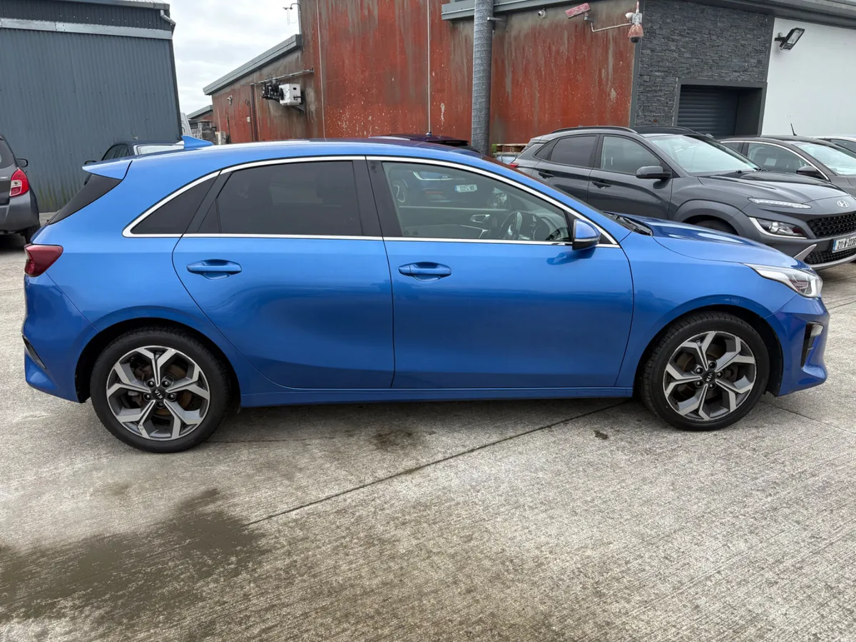 Kia Ceed 2018 - Image 5