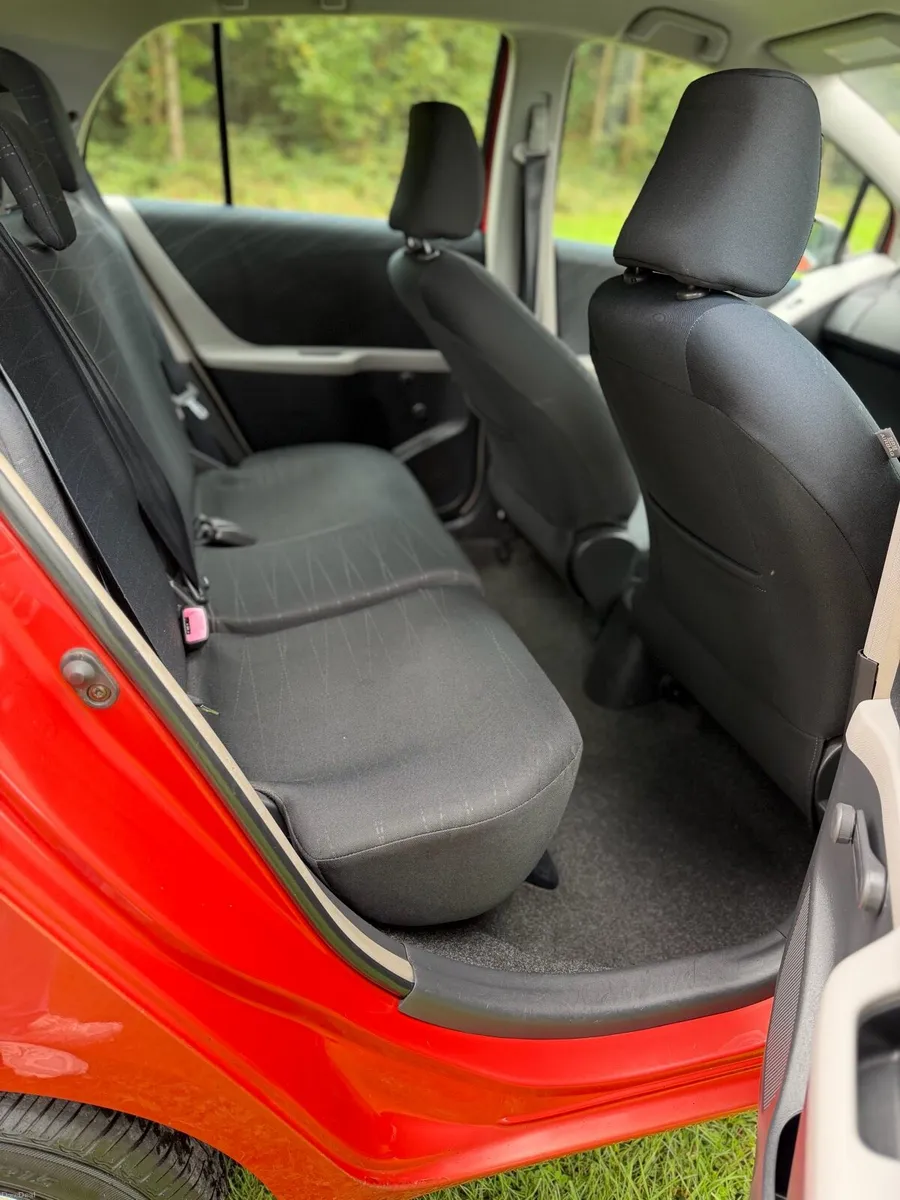 2006 TOYOTA YARIS 1.3 LUNA AUTOMATIC - Image 5