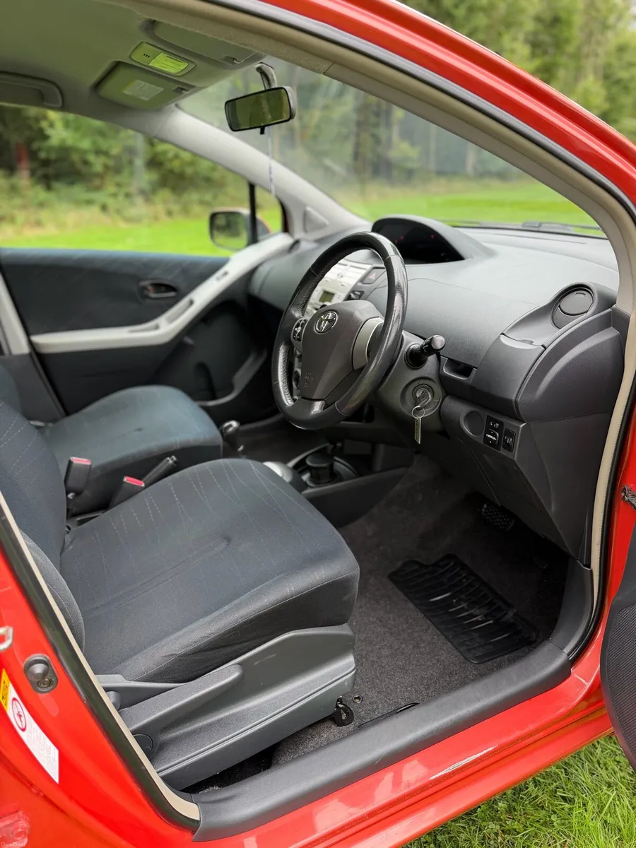 2006 TOYOTA YARIS 1.3 LUNA AUTOMATIC - Image 6