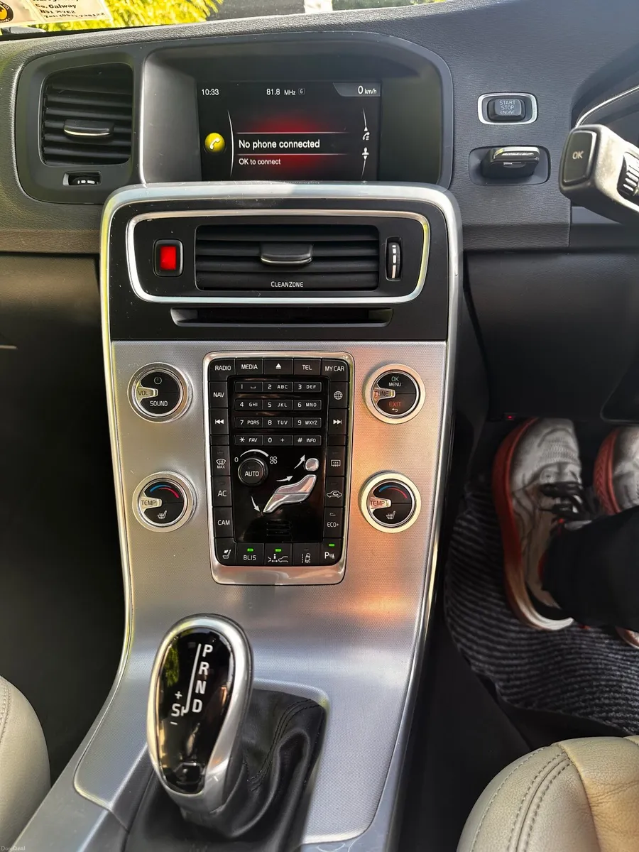 Volvo V60 2017 - Image 6