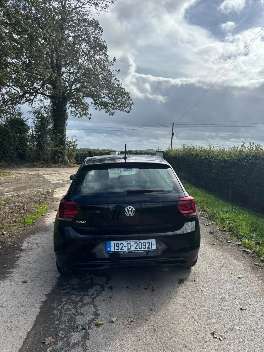 Volkswagen polo - Image 5