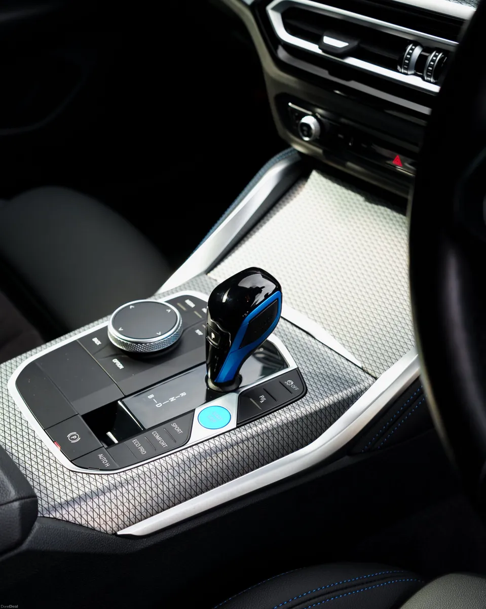 BMW i4 edrive 35 - Image 6