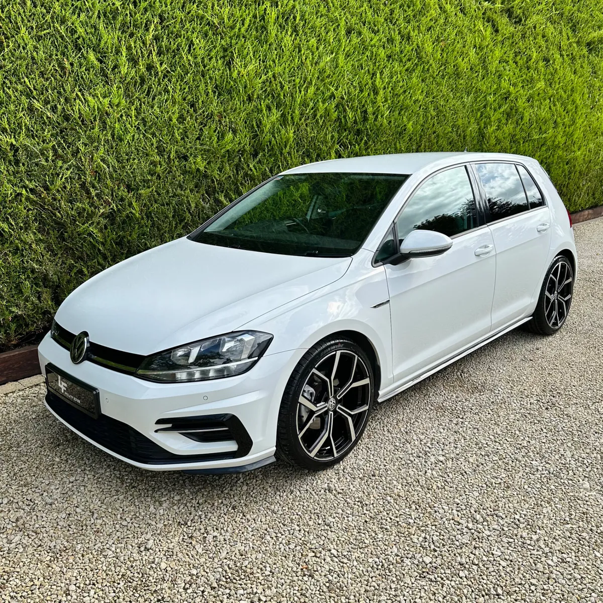 2019 VOLKSWAGEN GOLF R-LINE DSG - Image 2
