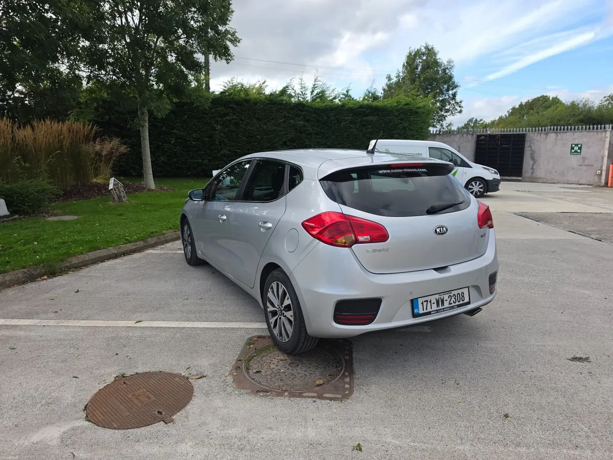 Kia Ceed 2017 - Image 6