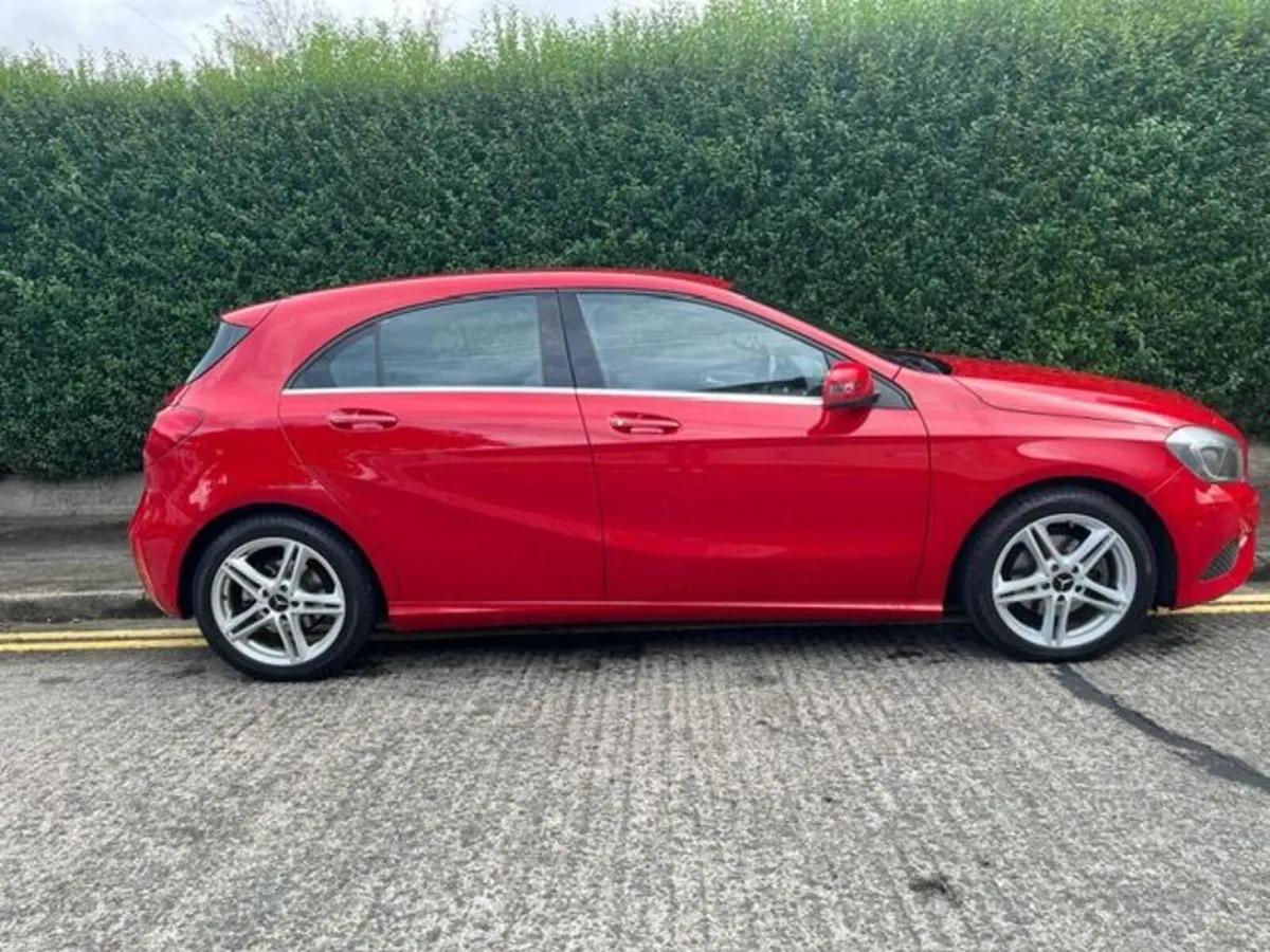 Mercedes-Benz A-Class 2015 - Image 4