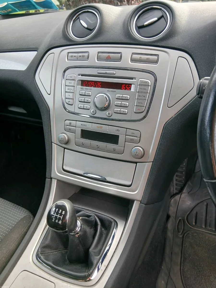 Ford Mondeo - Image 4