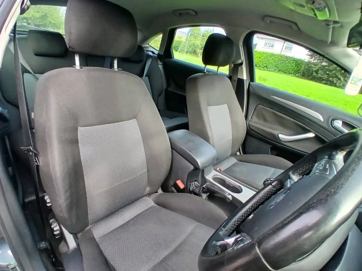 Ford Mondeo - Image 6