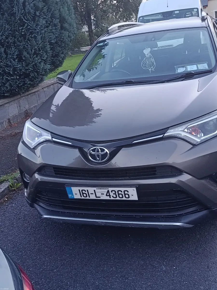 Toyota RAV4 2016 - Image 1