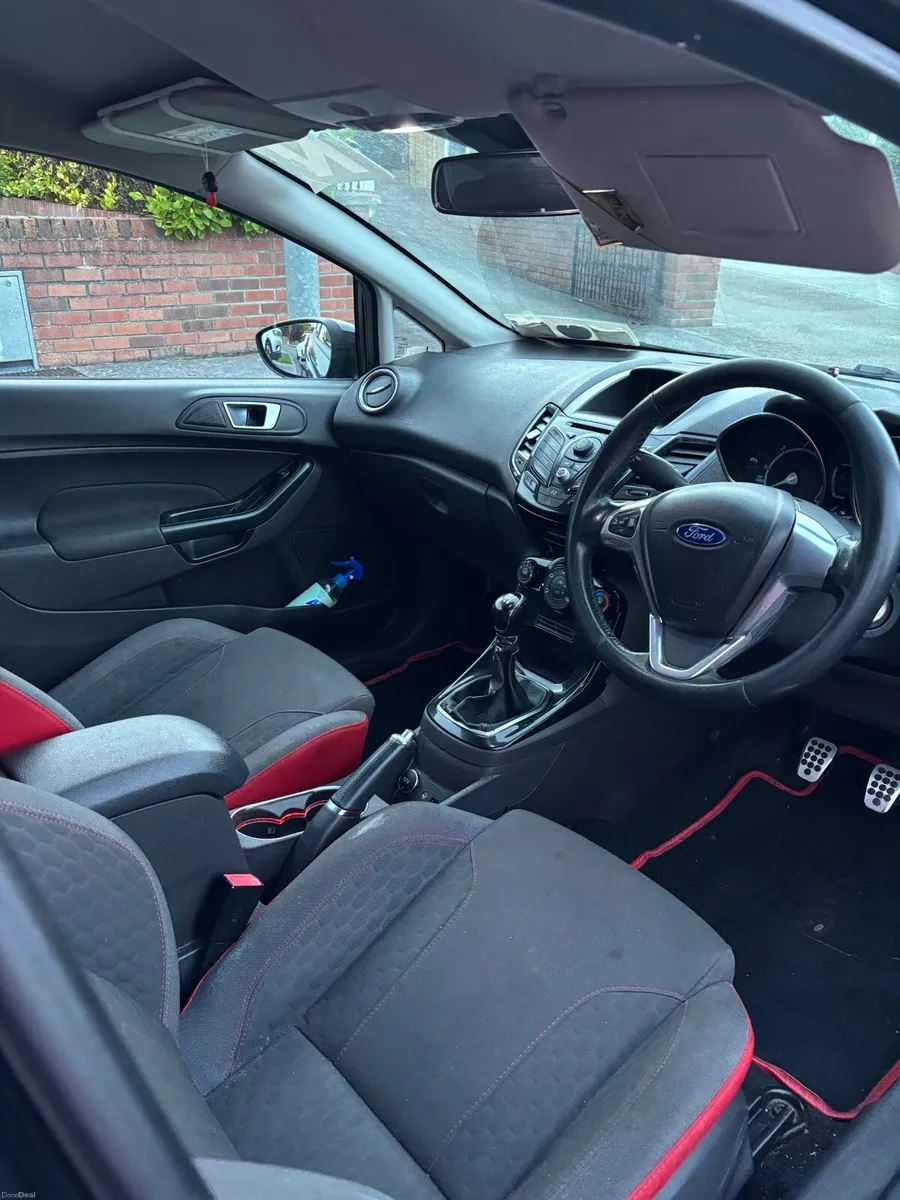 Ford Fiesta 2013 - Image 4