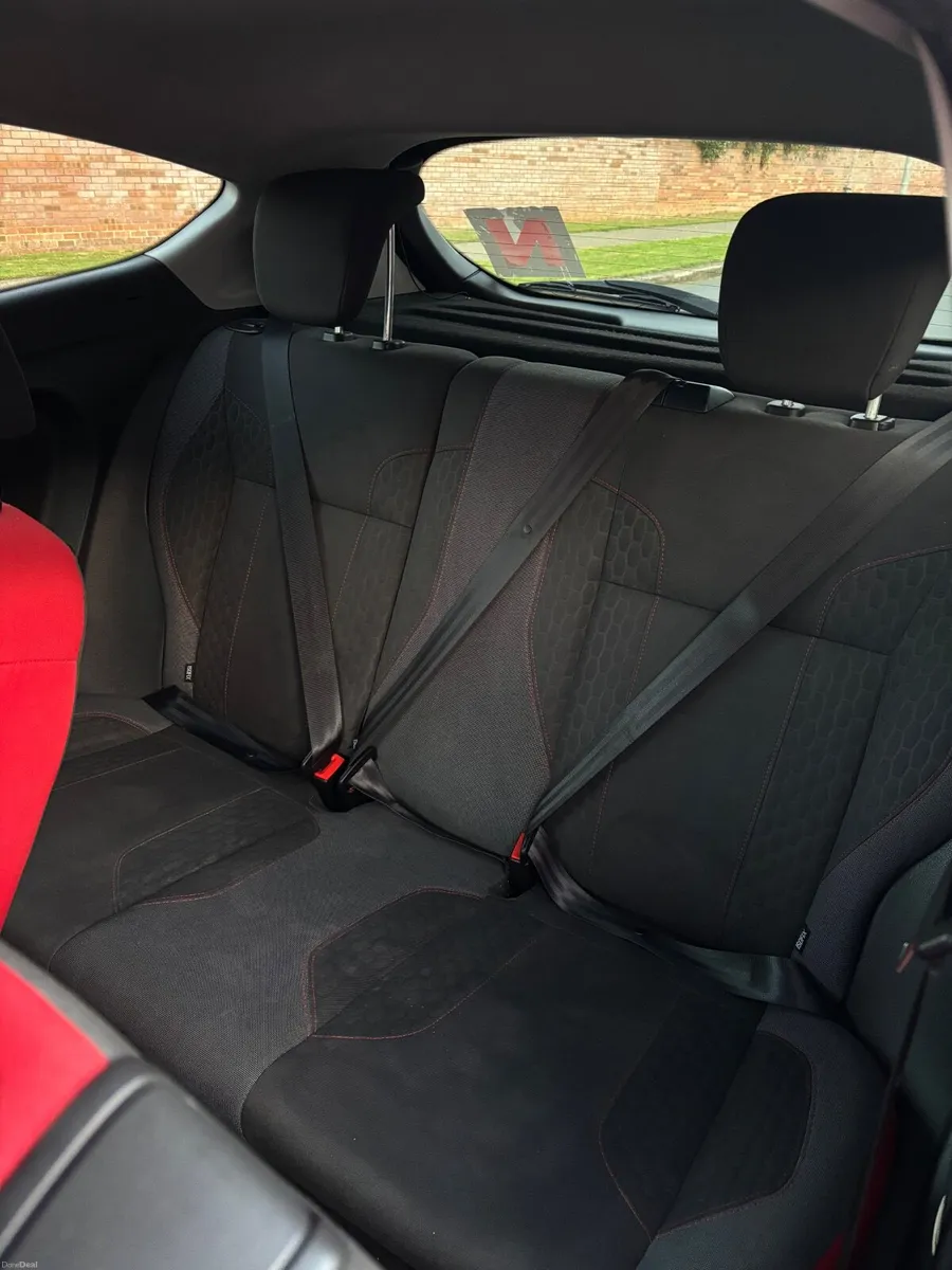 Ford Fiesta 2013 - Image 6