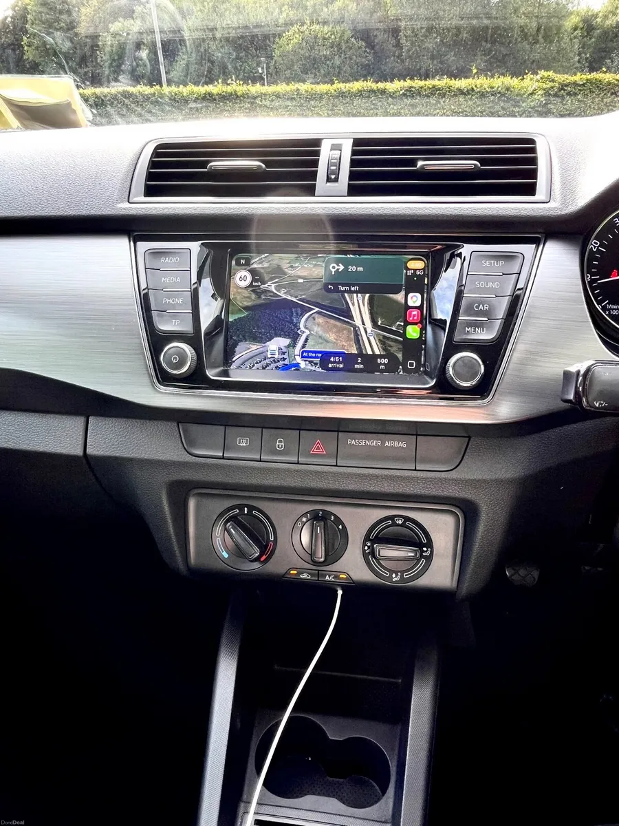 Skoda Fabia 2017 - Style - Excellent Condition - Image 4