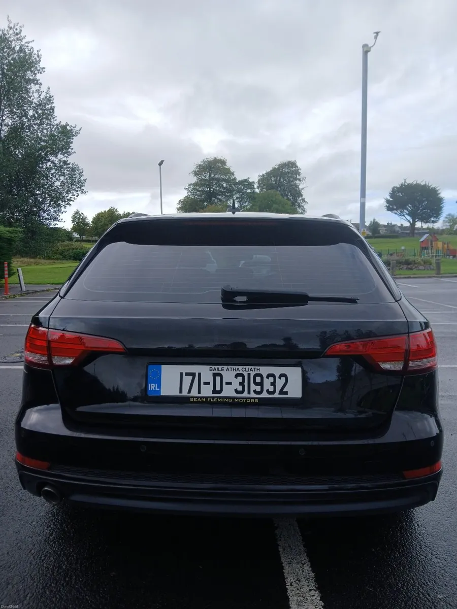 Audi A4 Avant S line Black Edition 2017 Automatic - Image 6