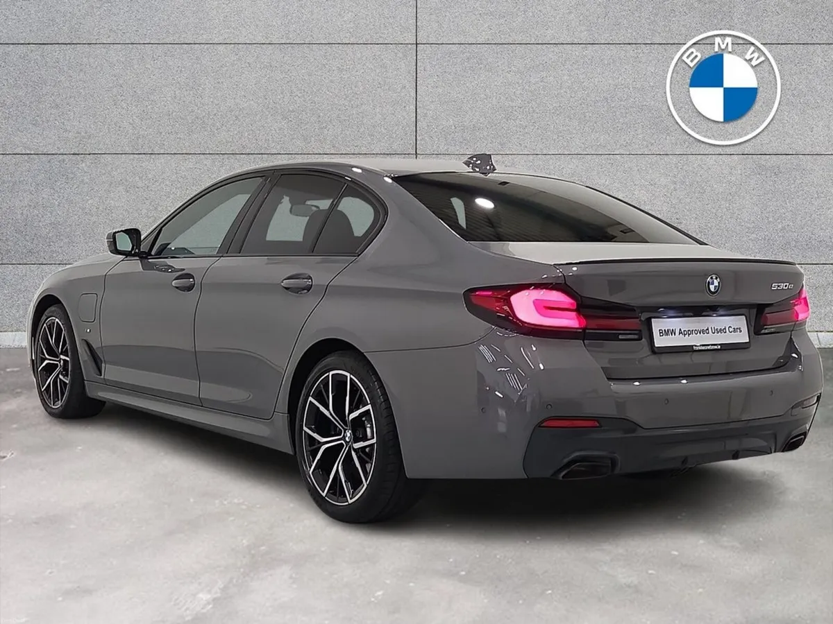 BMW 5-Series 530e M Sport Saloon - Image 2