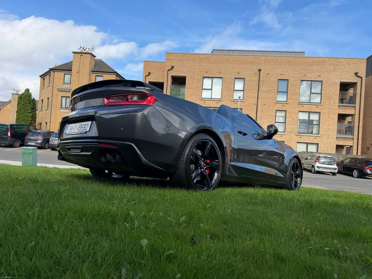 Chevrolet Camaro 6.2 v8 - Image 2