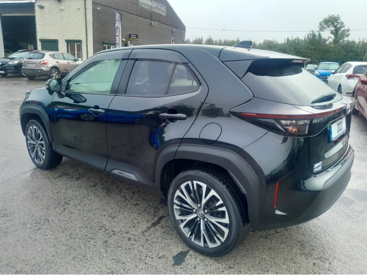 Toyota Yaris Cross G - Image 6