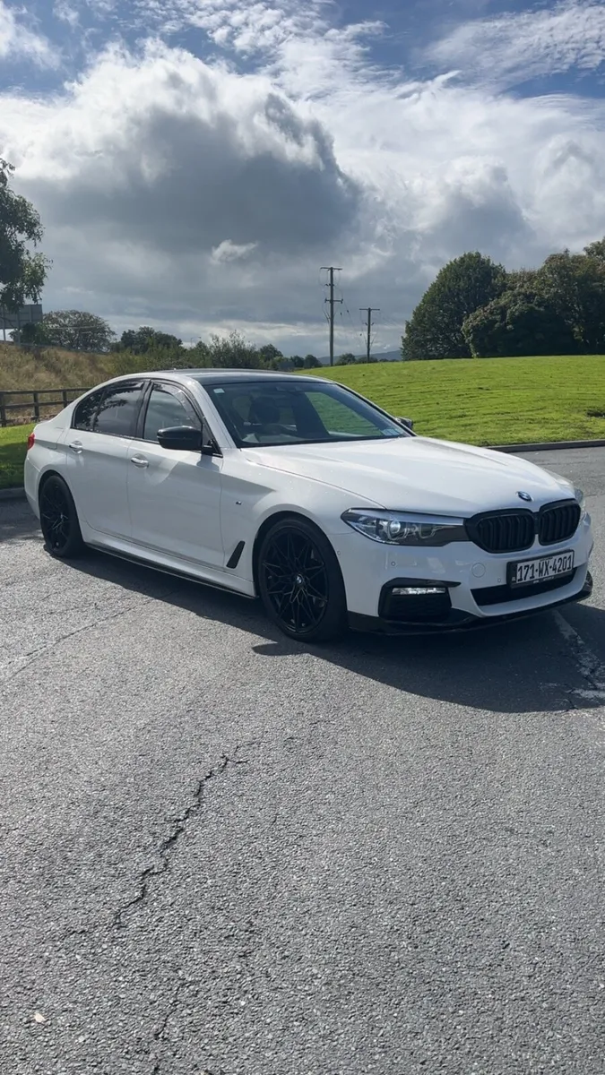 BMW 5-Series 2017 - Image 1