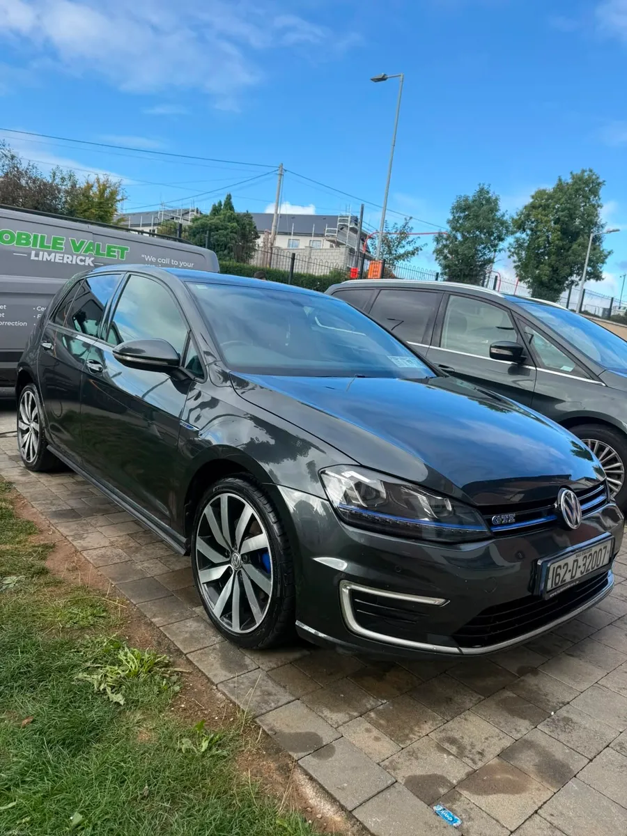 2016 Vw Golf GTE - Image 2
