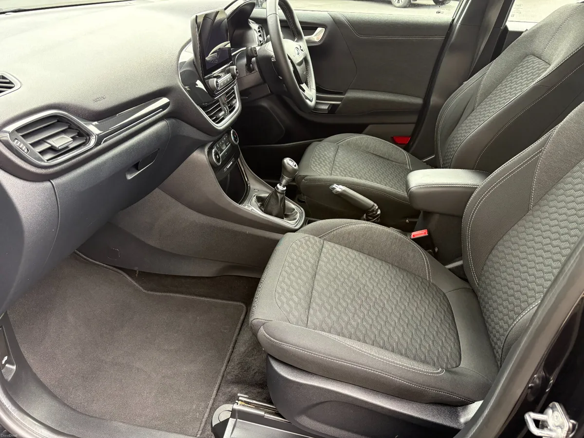 211 Ford Puma Titanium 1.0 Petrol - Image 6