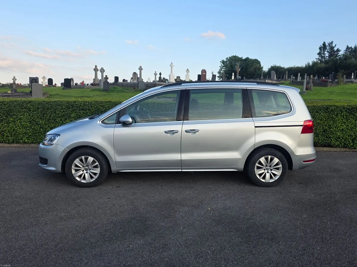 Volkswagen Sharan 2015 - Image 5