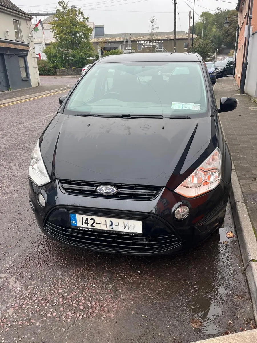 2014 (142) Ford S-Max. Black. - Image 1