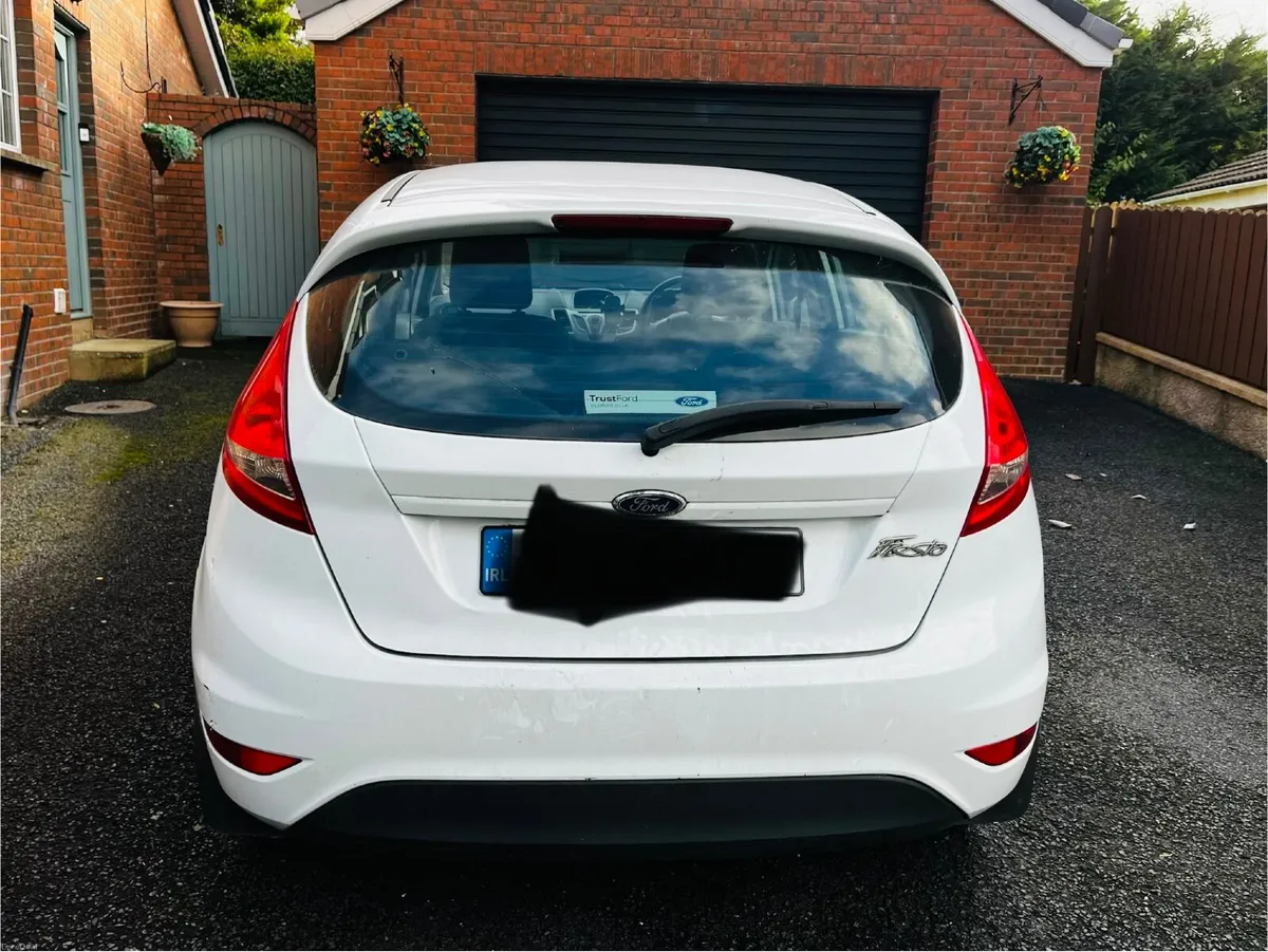 Ford Fiesta 2011 - Image 5