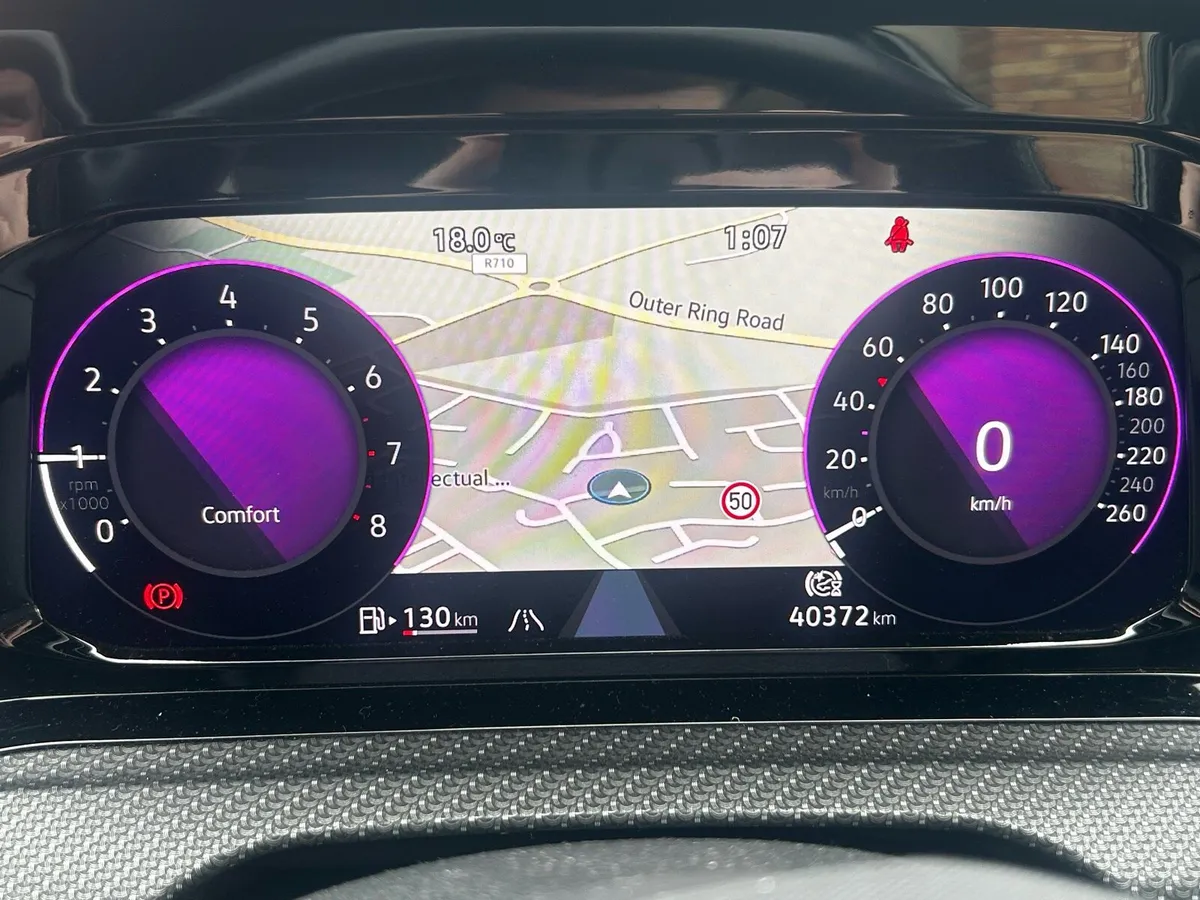 VW Golf R-Line - Image 3