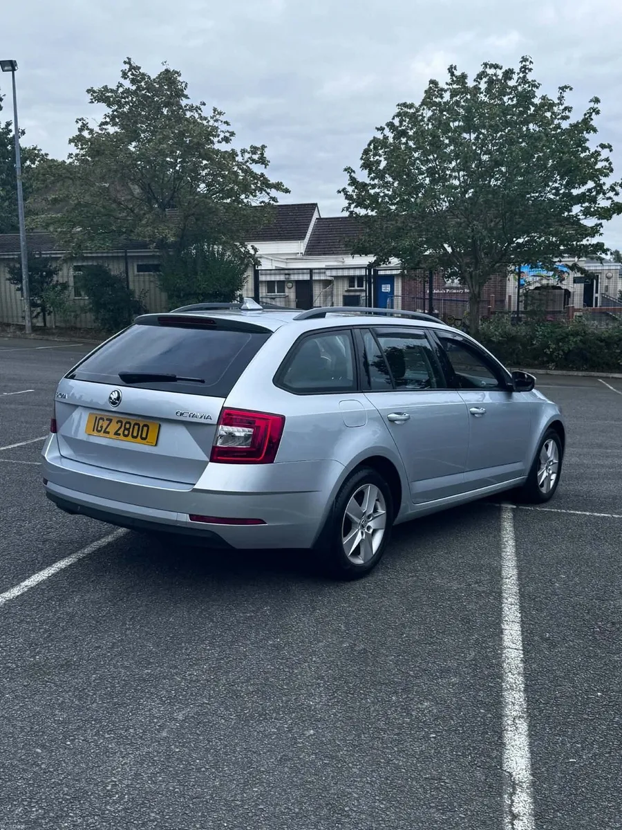Skoda octavia 2018 estate 2.0Tdi (uk reg) - Image 4