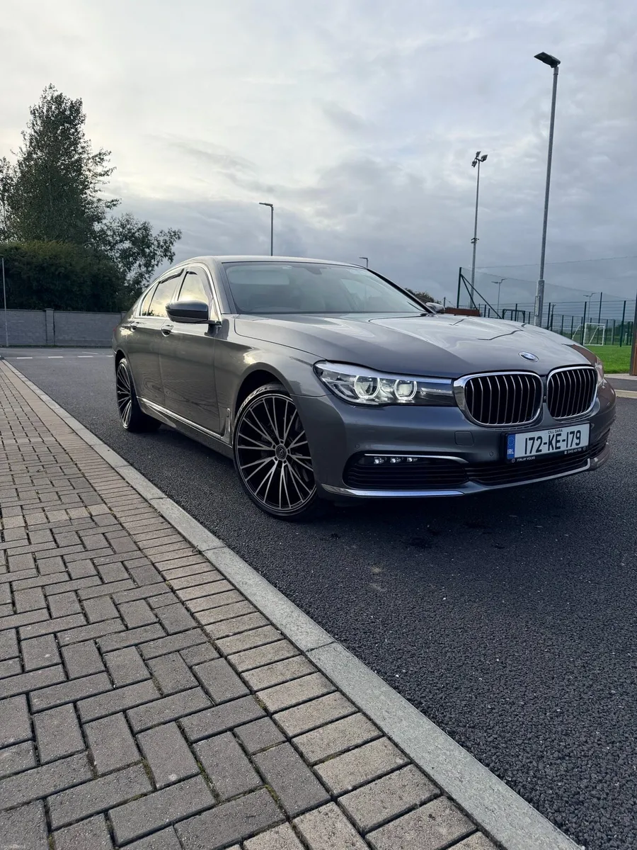 BMW 730 Xdrive - Image 2