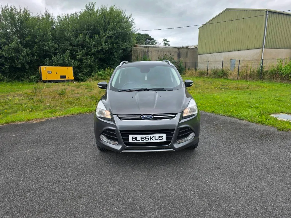 2015 ford kuga titanium 2.0 tdi **top spec ** - Image 2