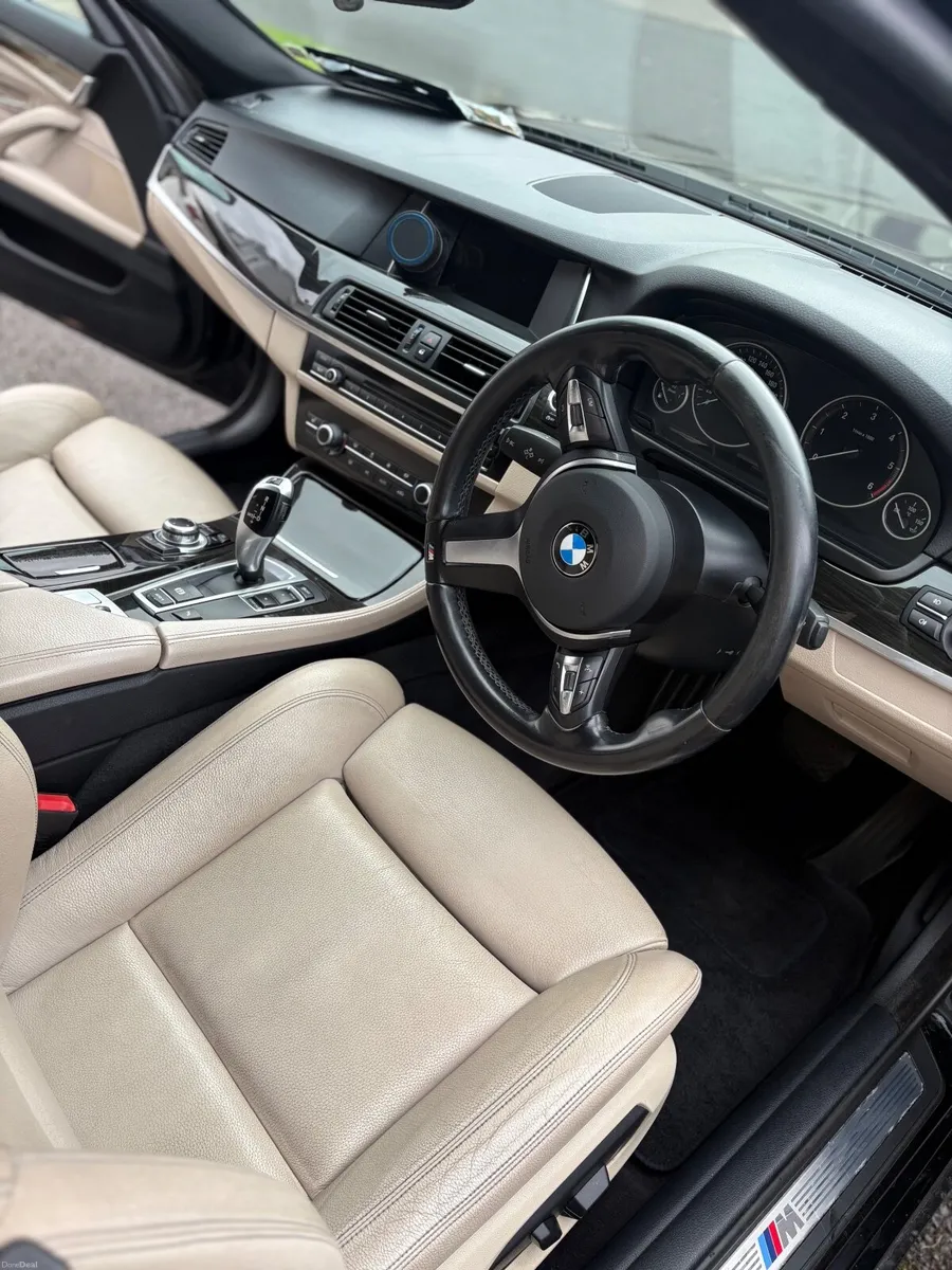 BMW 5-Series 2014 - Image 6