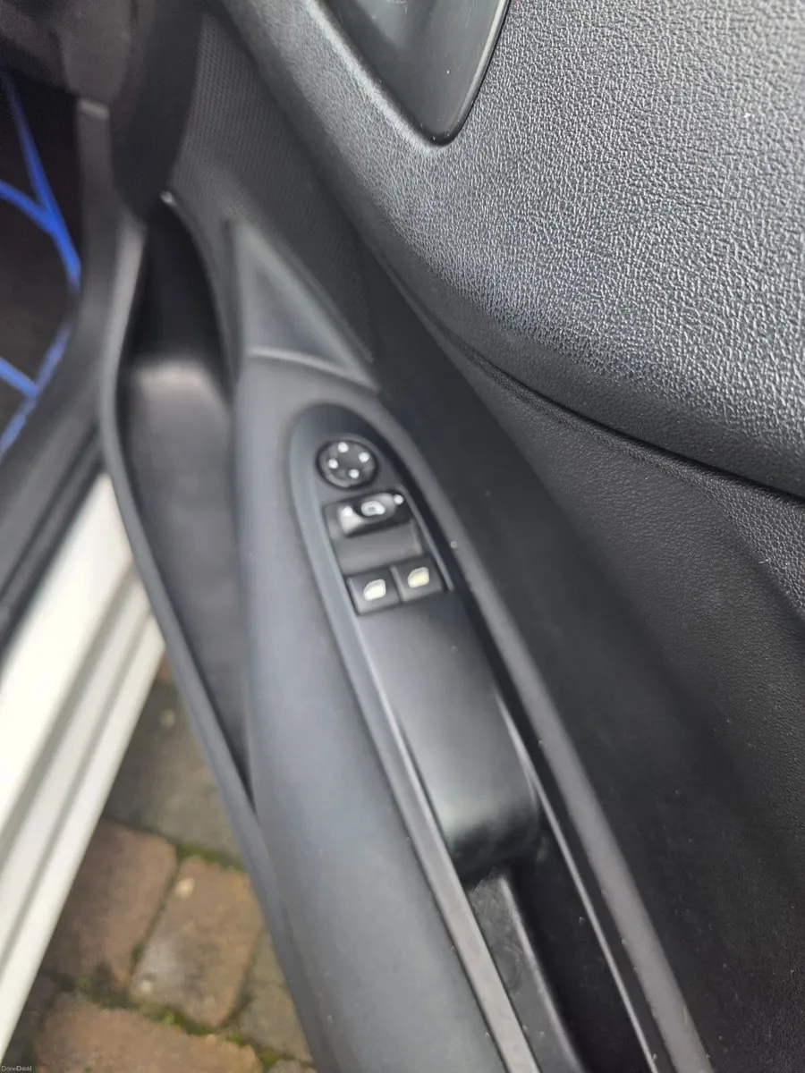 Citroen C4 2014 - Image 4