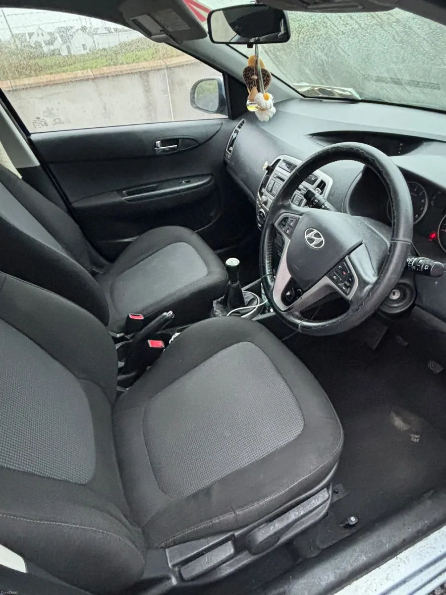 Hyundai i20 2012 - Image 6