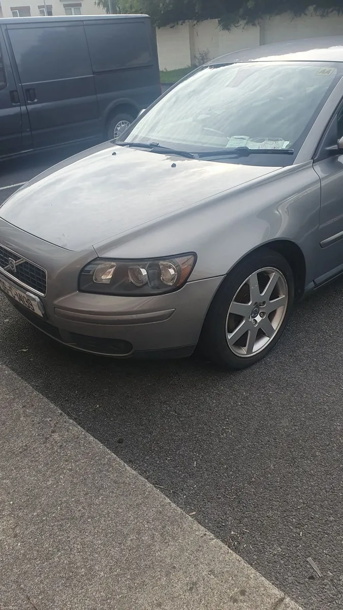 Volvo S40 2006 , 1.6d - need to be towed - Image 1