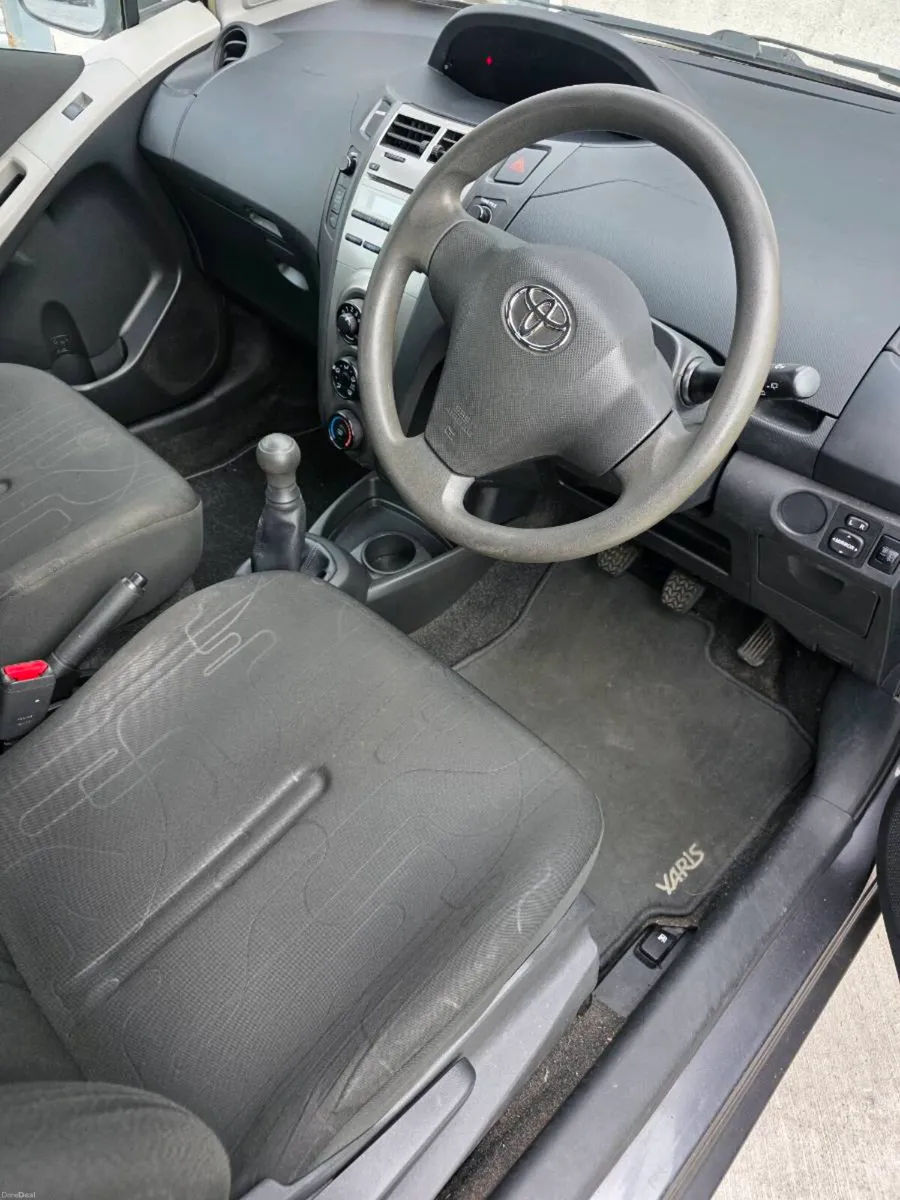 Car - Image 5