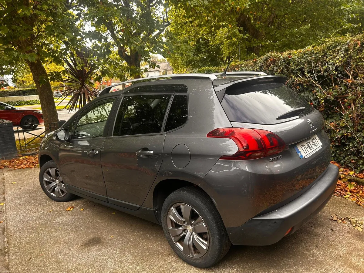 Peugeot 2008 - Image 2