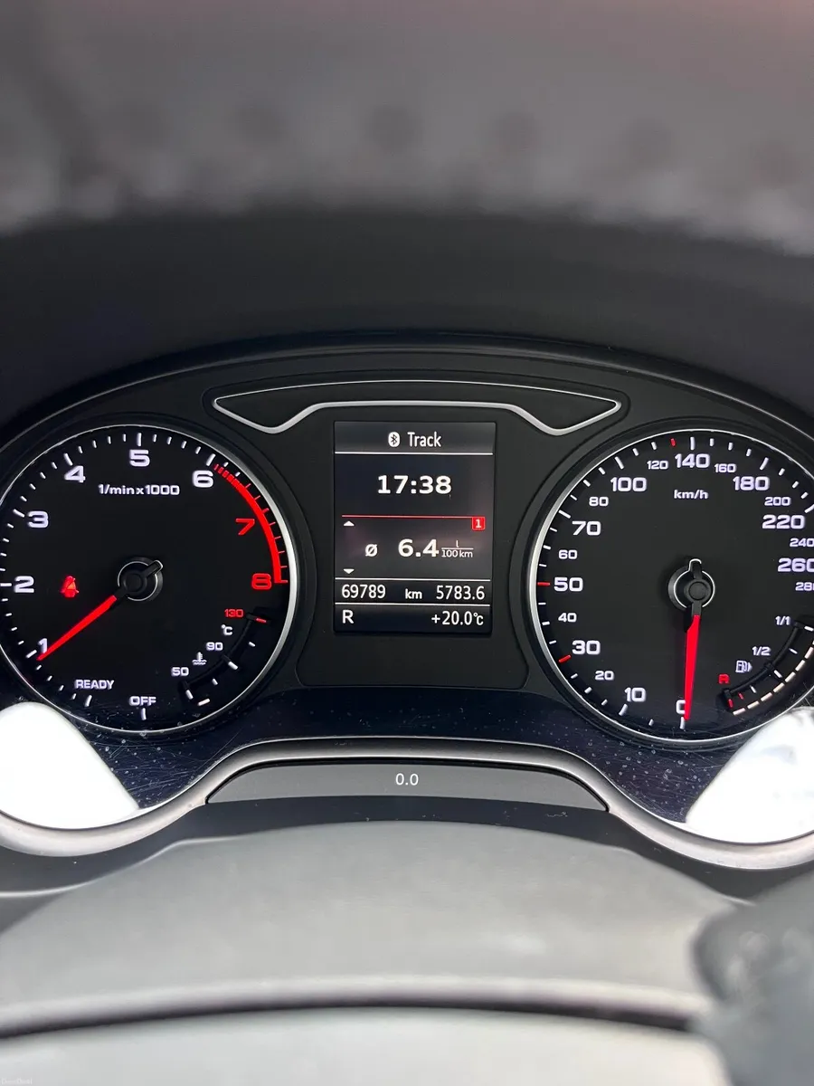 Audi A3 2015 - Image 4
