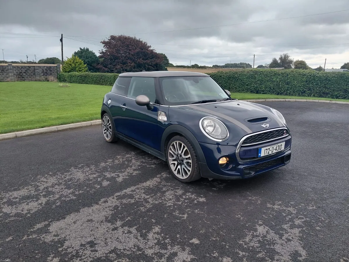 172 Mini Cooper SD (Seven Edition) - Image 1