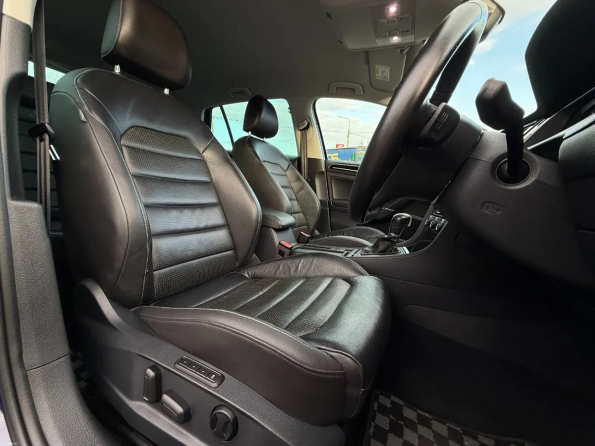 Volkswagen Golf FULL LEATHER SEATS 1.4 TSI SPECIAL - Image 3