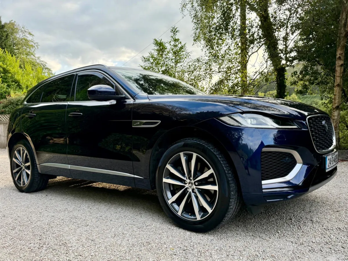 Jaguar F-Pace R DYNAMIC SE P400 *Panoramic Glass R - Image 3