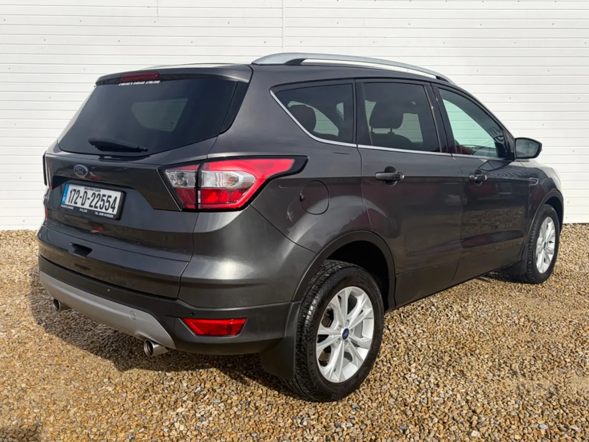 Ford Kuga TITANIUM 120PS POWERSHIFT FWD - Image 3