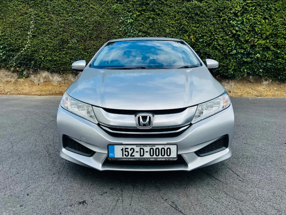 Honda Grace 1.5 HYBRID AUTOMATIC - Image 4