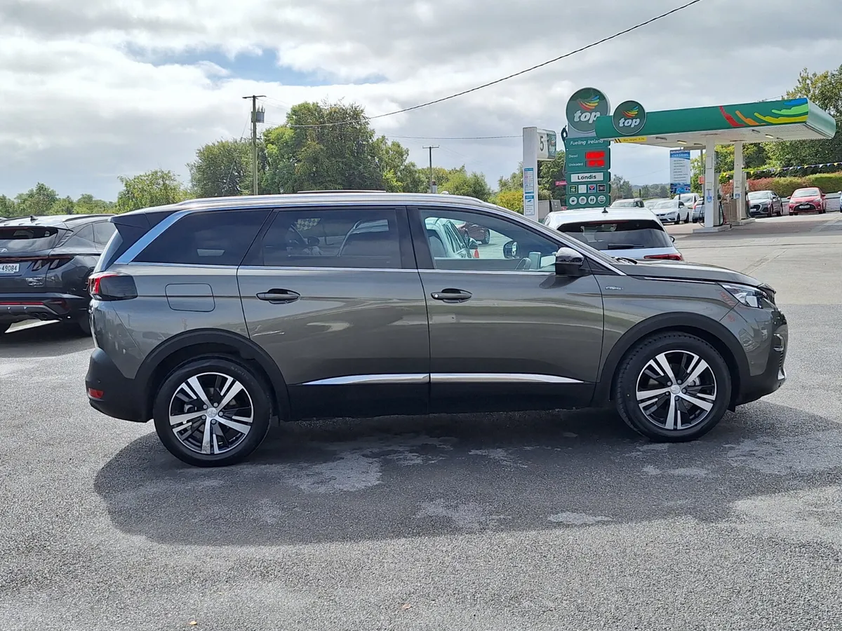 Peugeot 5008 1.5 GT *Top Spec/Heat Seats/Sunroof - Image 2