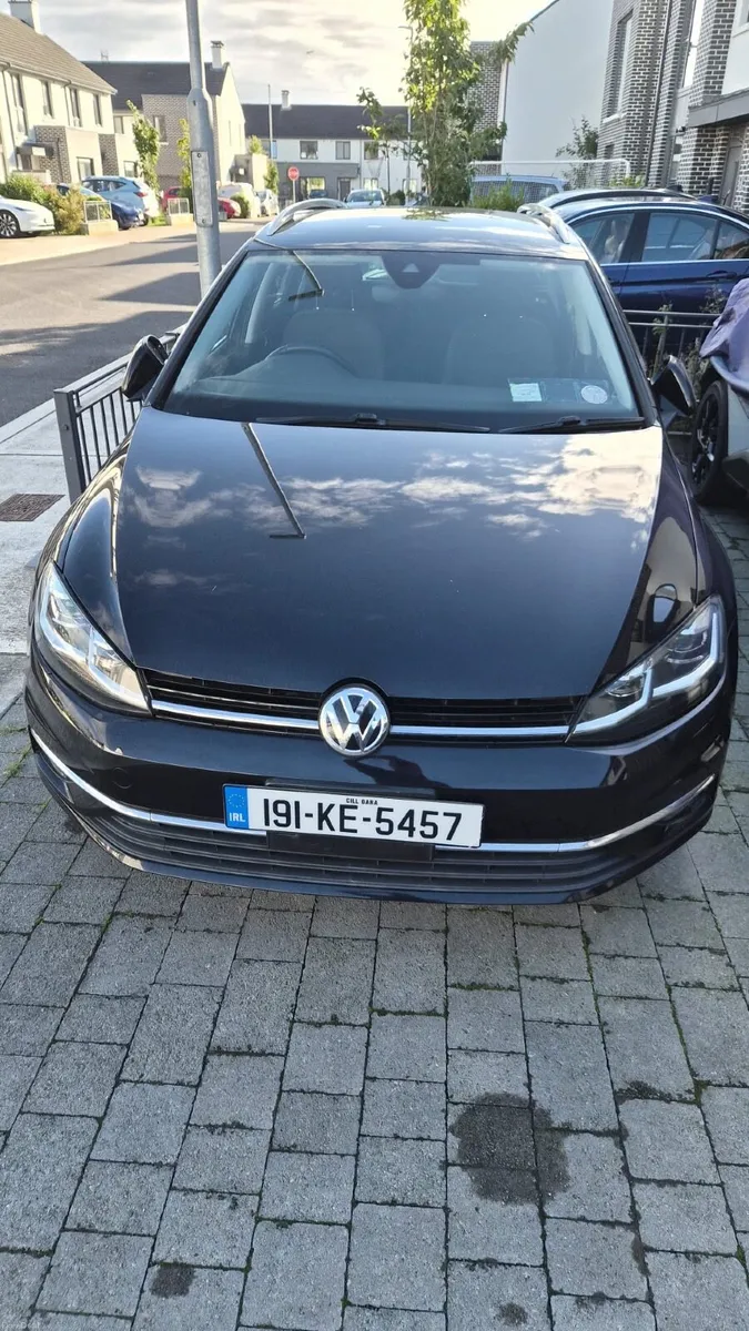 Volkswagen Golf Estate 2019 1.2L DSG - Image 1