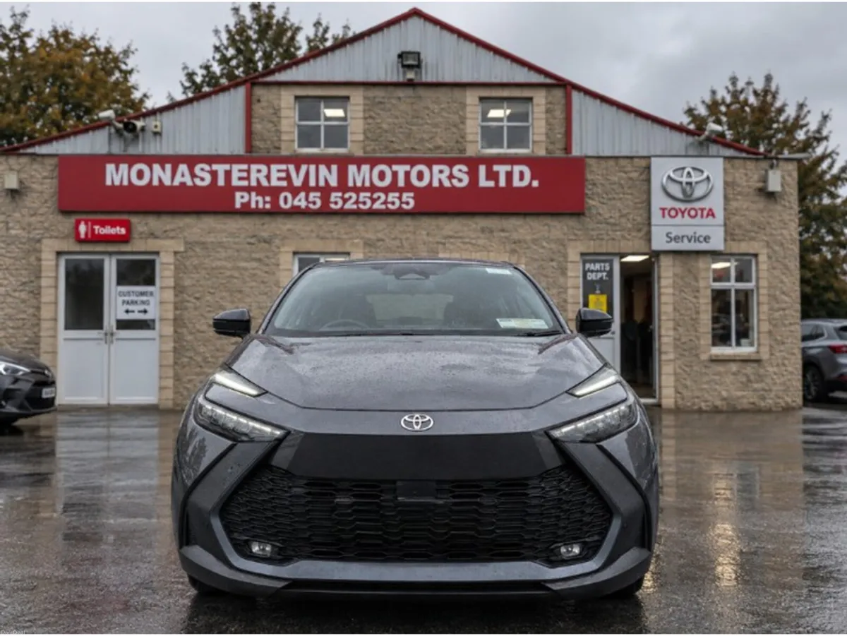 Toyota C-HR *ORIGINAL IRISH CAR*  PHEV SPORT - Image 5