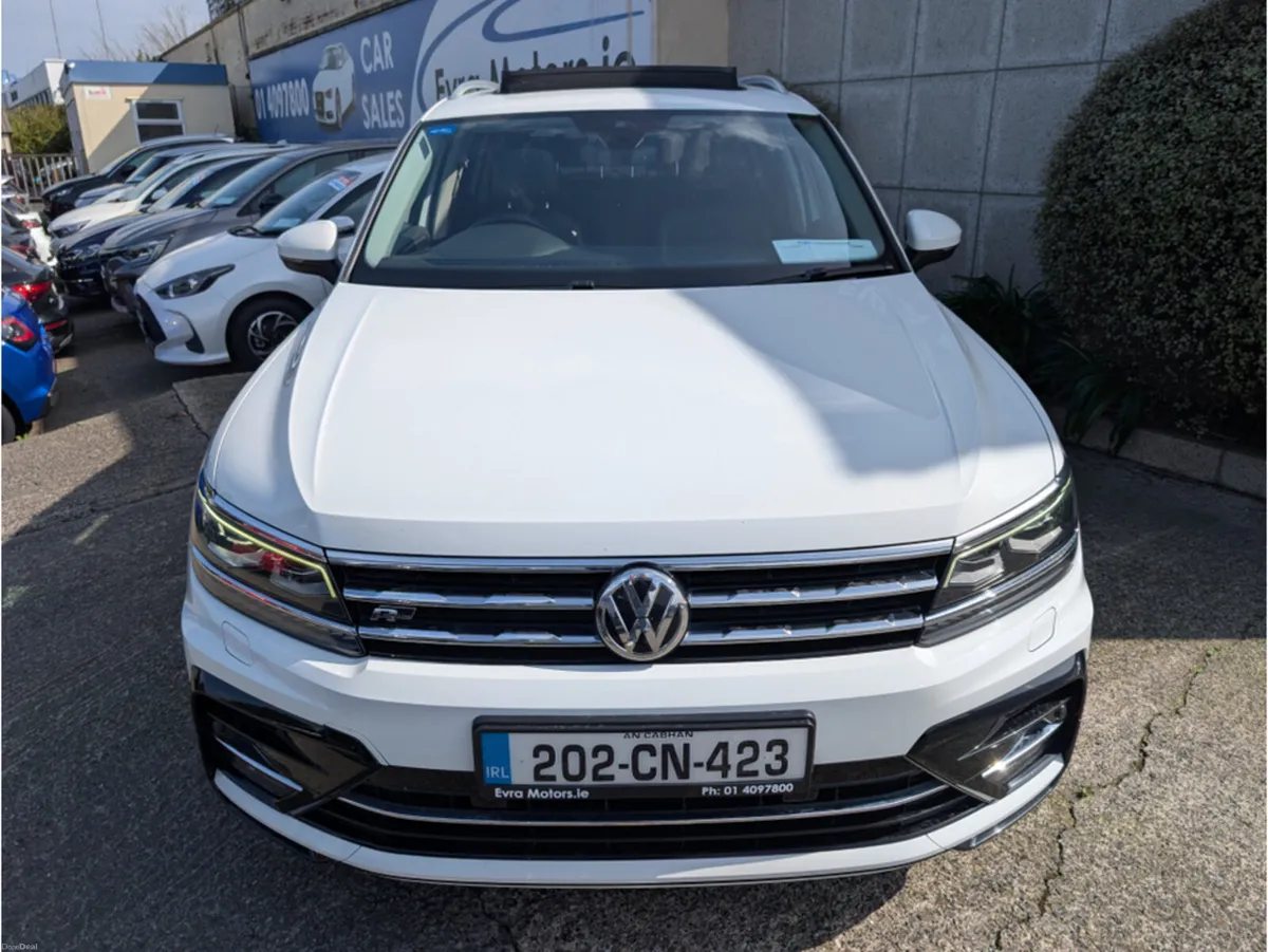 Volkswagen Tiguan 7 SEATER R-LINE MANUAL 2.0 DIESE - Image 2